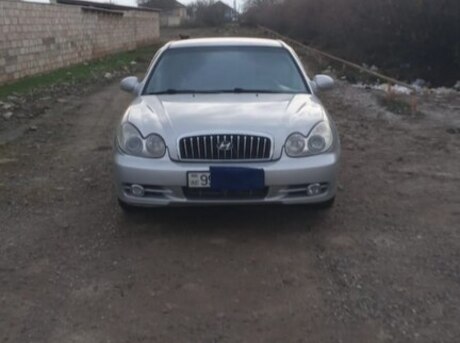 Hyundai Sonata 2004