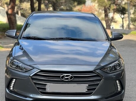 Hyundai Elantra 2017
