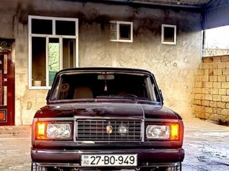 LADA (VAZ) 2107 2010