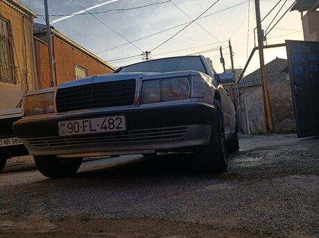 Mercedes 190 1993