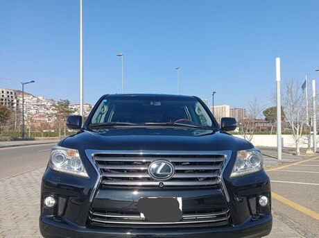 Lexus LX 570 2012