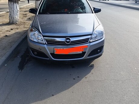 Opel Astra 2007