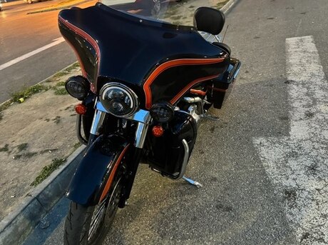Harley-Davidson FLHX Street Glide