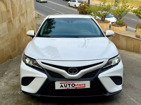 Toyota Camry 2017