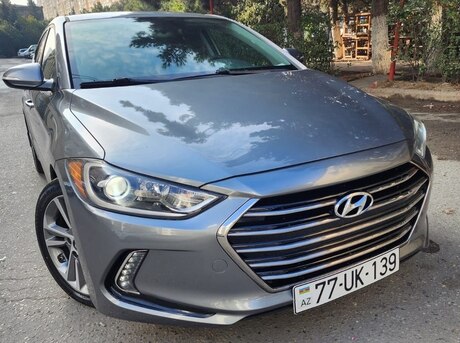 Hyundai Elantra 2016