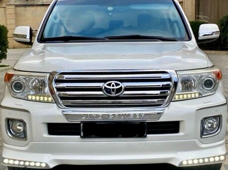 Toyota Land Cruiser 2012