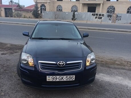 Toyota Avensis 2003