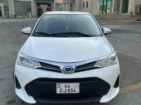 Toyota Corolla Axio 2018