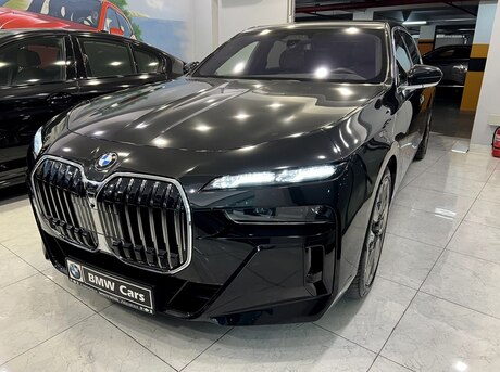 BMW 740