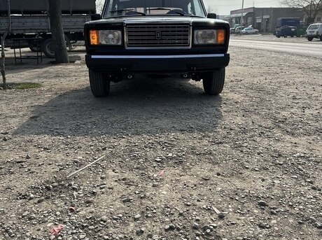 LADA (VAZ) 2107 2010