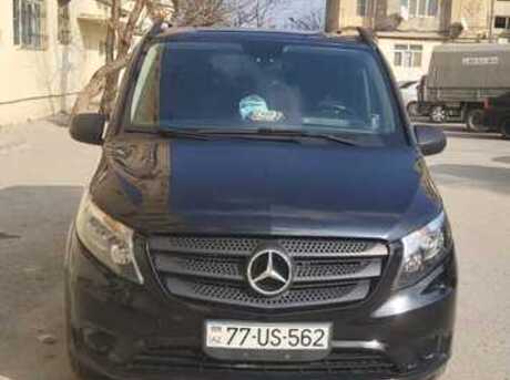 Mercedes  2017