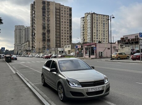 Opel Astra 2006