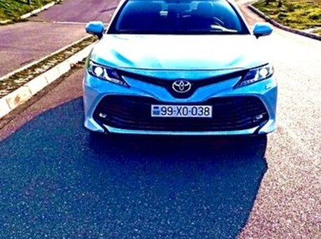 Toyota Camry 2018