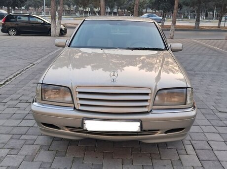Mercedes C 200 1995