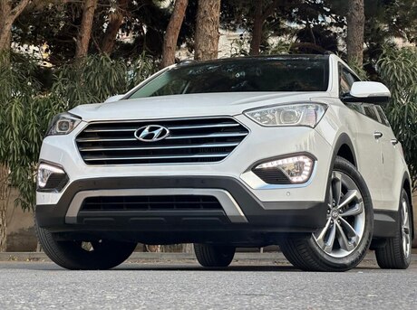 Hyundai Grand Santa Fe