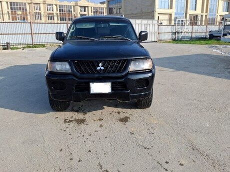Mitsubishi  2002