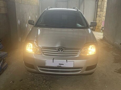Toyota Corolla 2005