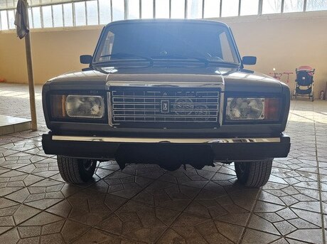 LADA (VAZ) 2107 2010