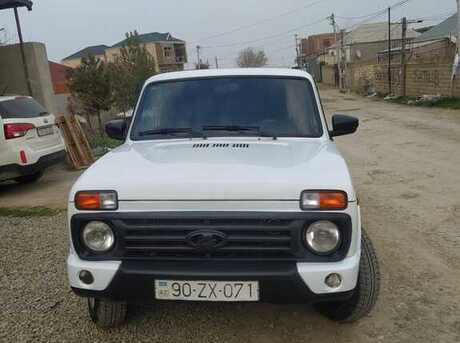 LADA (VAZ) Niva 2012