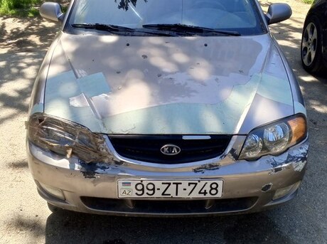 Kia Shuma 2003