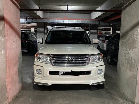 Toyota Land Cruiser 2013