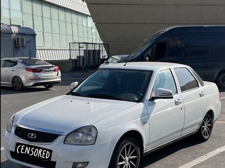 LADA (VAZ) Priora 2018