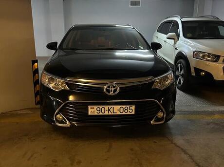 Toyota Camry 2017