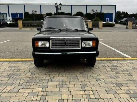 LADA (VAZ) 2107 2010