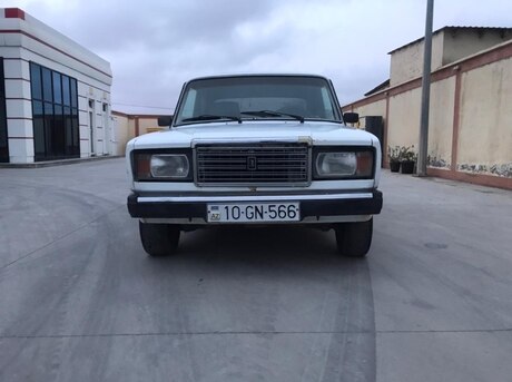 LADA (VAZ) 2107