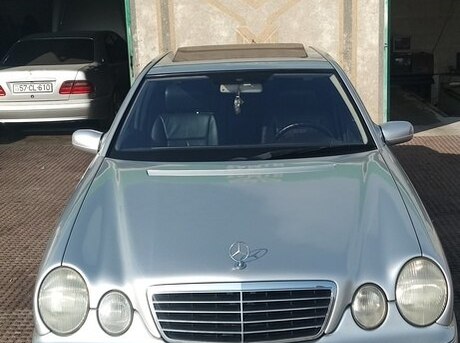 Mercedes E 240 1999