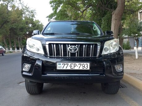 Toyota Land Cruiser Prado 2010