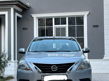Nissan Latio 2015