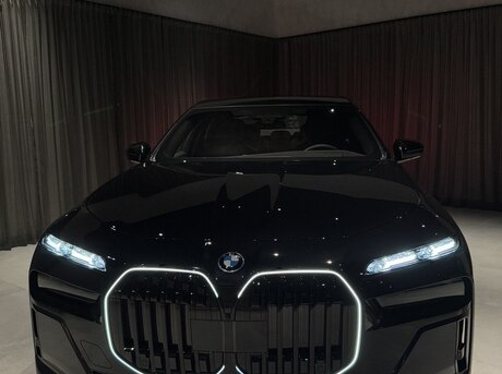 BMW 750e xDrive 2024