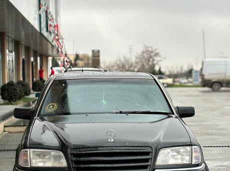 Mercedes C 220 1995