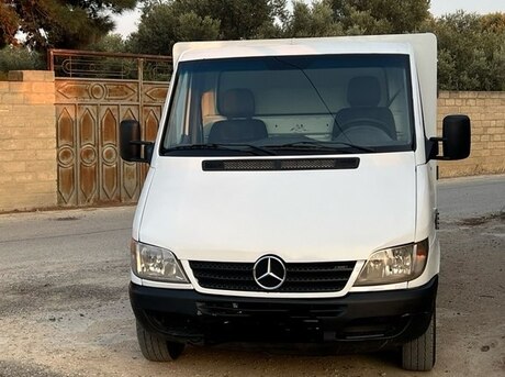 Mercedes Sprinter 311
