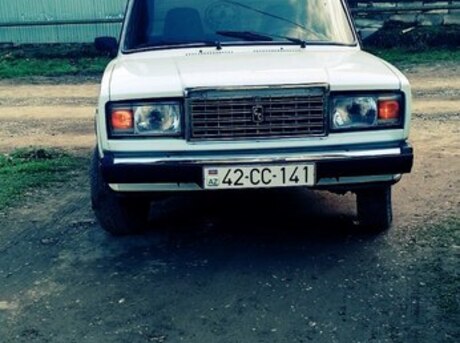 LADA (VAZ) 2107 2010