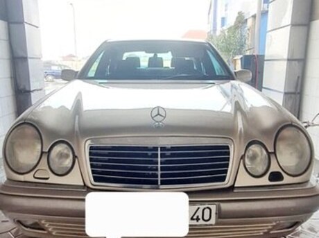 Mercedes E 240 1999