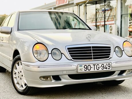 Mercedes E 240 2001