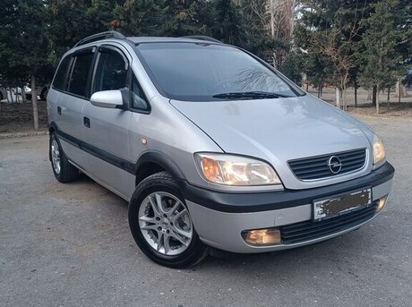 Opel Zafira 2002