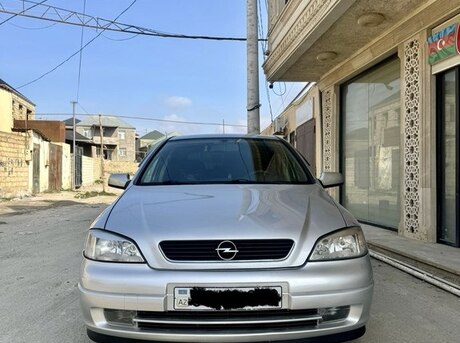 Opel Astra 1998
