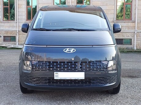 Hyundai Staria 2022