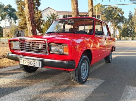 LADA (VAZ) 2107 2004