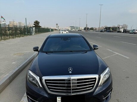 Mercedes S 500