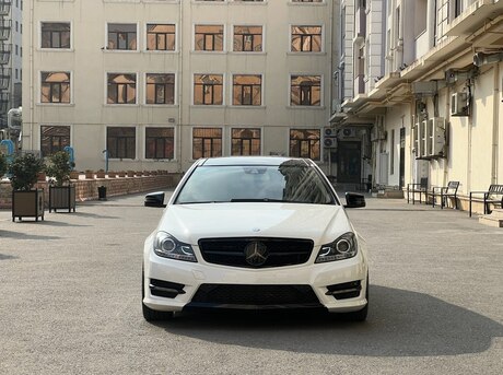 Mercedes C 250