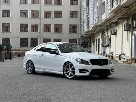 Mercedes C 250