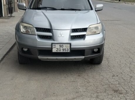 Mitsubishi Airtrek 2004