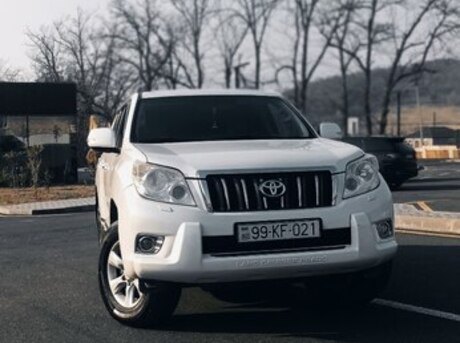 Toyota Land Cruiser Prado 2010