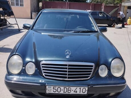 Mercedes E 220 d 2000