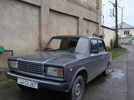 LADA (VAZ) 2107 2010