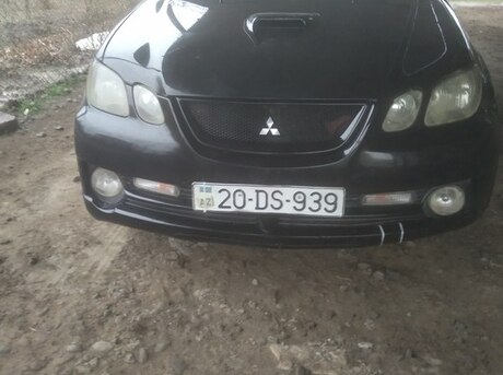 Mitsubishi Airtrek 2002